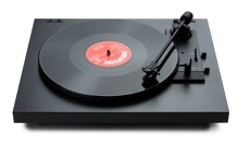 Pro-Ject A1.2 - Nová generace plně automatického gramofonu, OM10 (7)