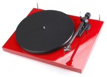 Pro-Ject Debut Carbon DC Red + 2MRed