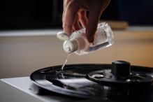 Pro-Ject Vinyl Cleaner VC-E Mini - kompaktní pračka na mokré čištění gramofonových desek (13)